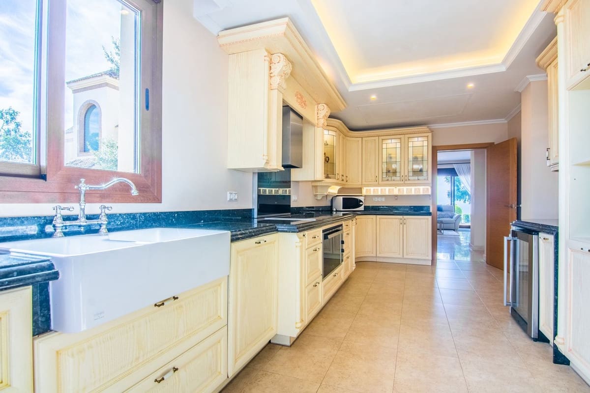 5 camera da letto Villetta Bifamiliare in vendita in La Mairena con piscina garage - 1.195.000 € (Rif: 9540241)