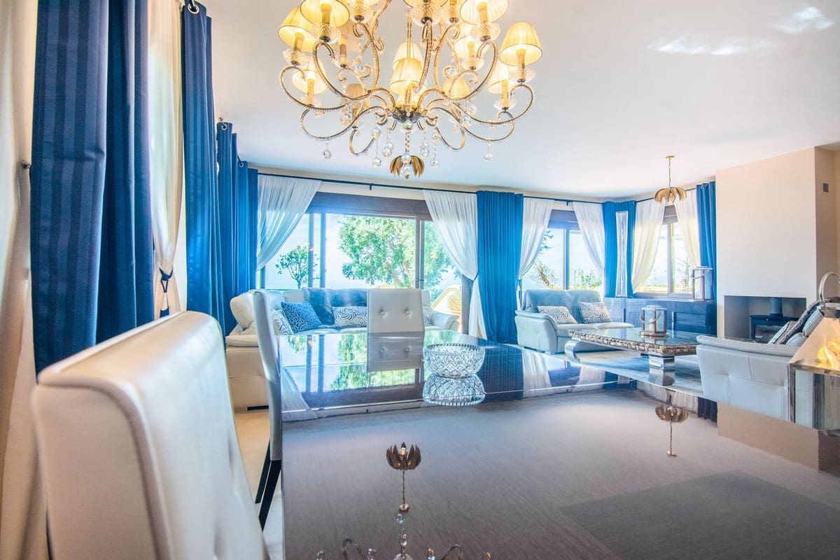 5 camera da letto Villetta Bifamiliare in vendita in La Mairena con piscina garage - 1.195.000 € (Rif: 9540241)