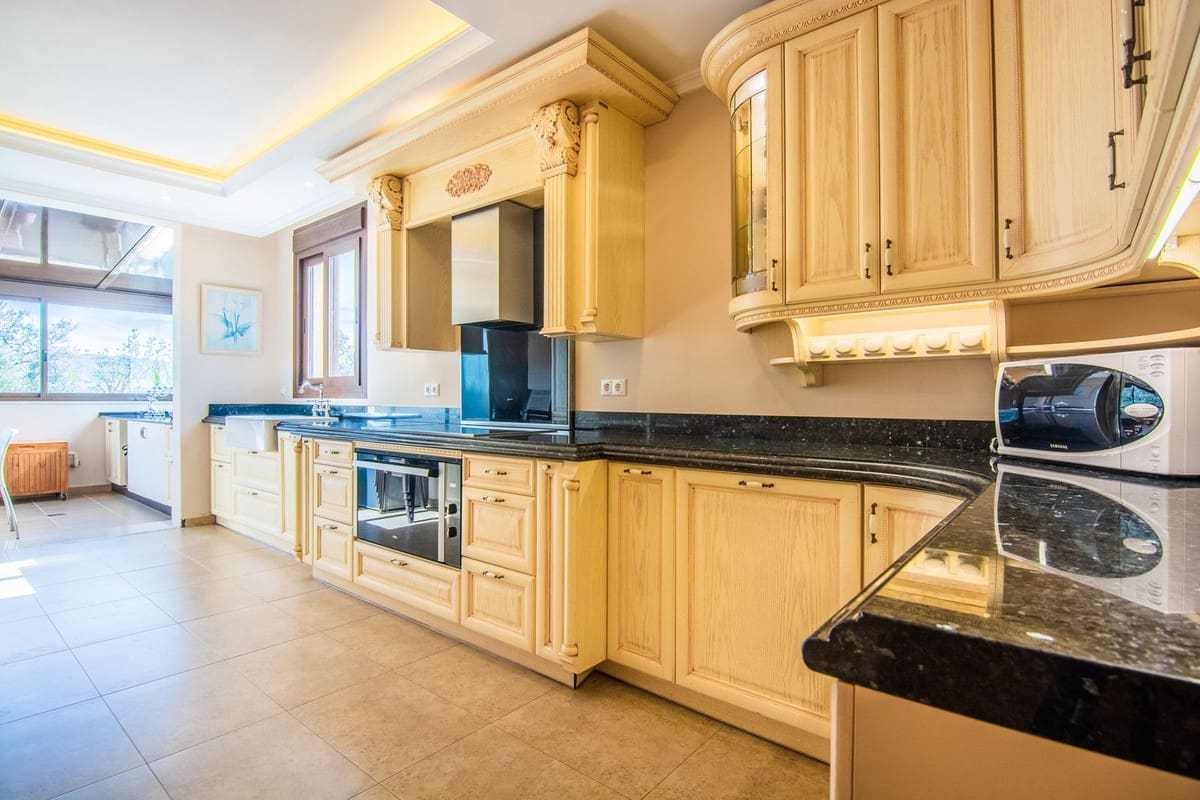 5 camera da letto Villetta Bifamiliare in vendita in La Mairena con piscina garage - 1.195.000 € (Rif: 9540241)