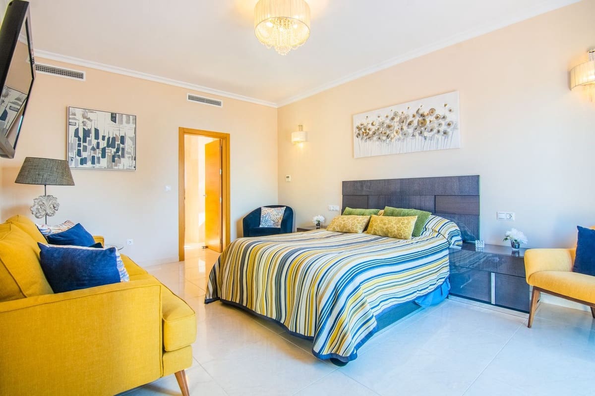 5 camera da letto Villetta Bifamiliare in vendita in La Mairena con piscina garage - 1.195.000 € (Rif: 9540241)
