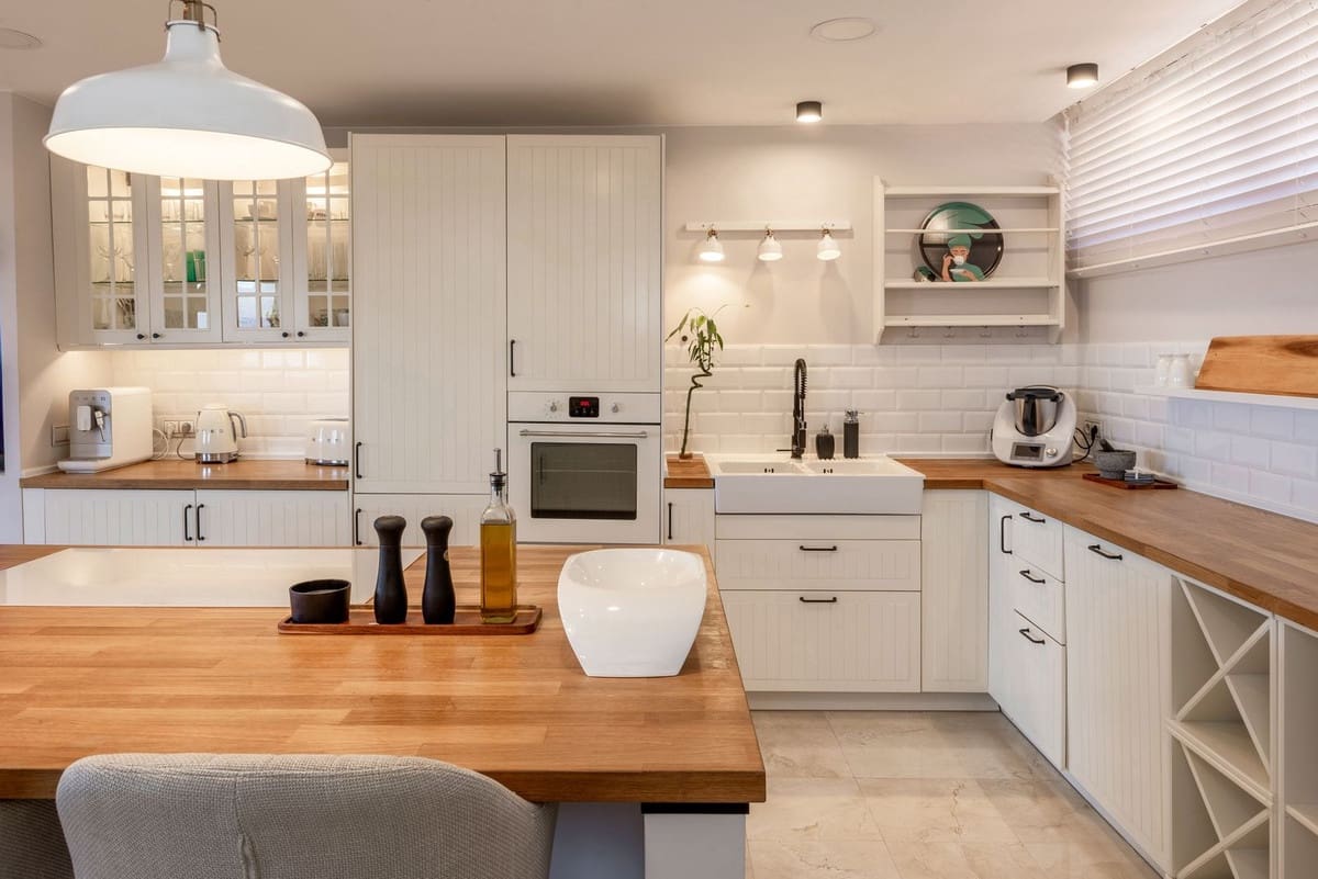 4 makuuhuone Omakotitalo myytävänä paikassa Benahavis mukana uima-altaan 
autotalli - 1 195 000 € (Ref: 9540243)