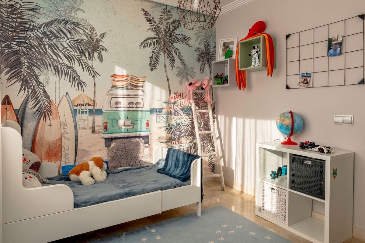 4 makuuhuone Omakotitalo myytävänä paikassa Benahavis mukana uima-altaan 
autotalli - 1 195 000 € (Ref: 9540243)