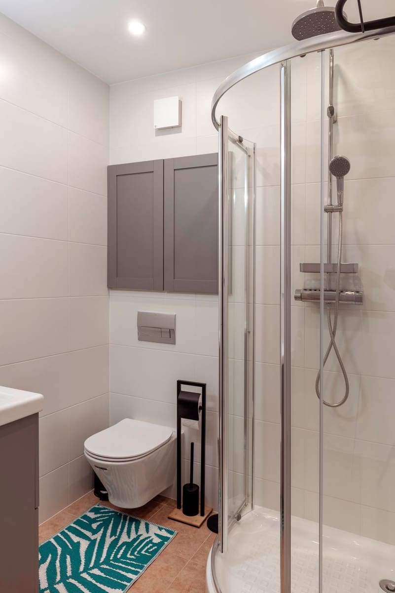 4 makuuhuone Omakotitalo myytävänä paikassa Benahavis mukana uima-altaan 
autotalli - 1 195 000 € (Ref: 9540243)