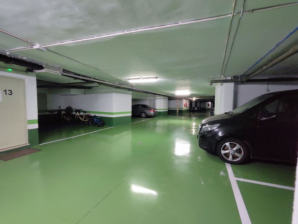 3 soverom Leilighet til salgs i Estepona med svømmebasseng - € 1 199 000 (Ref: 9540245)