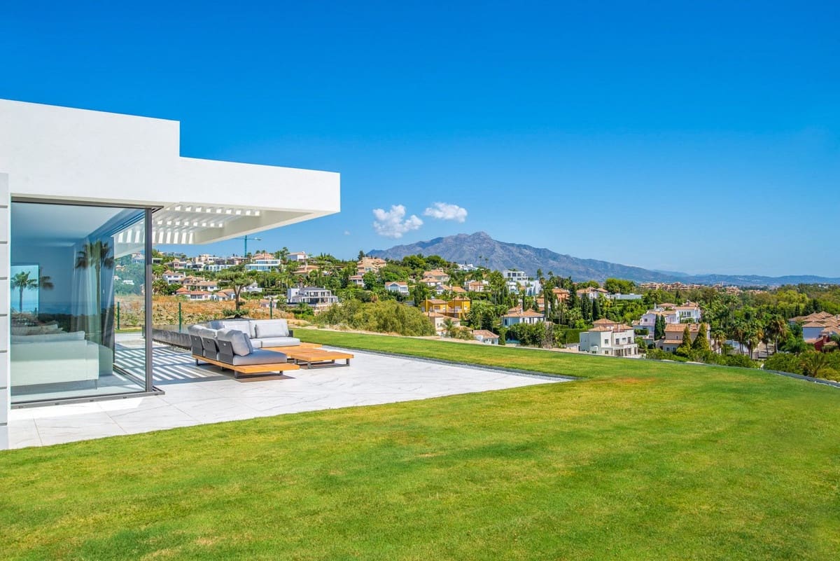 3 quarto Apartamento para venda em Benahavis com piscina - 1 199 000 € (Ref: 9540246)