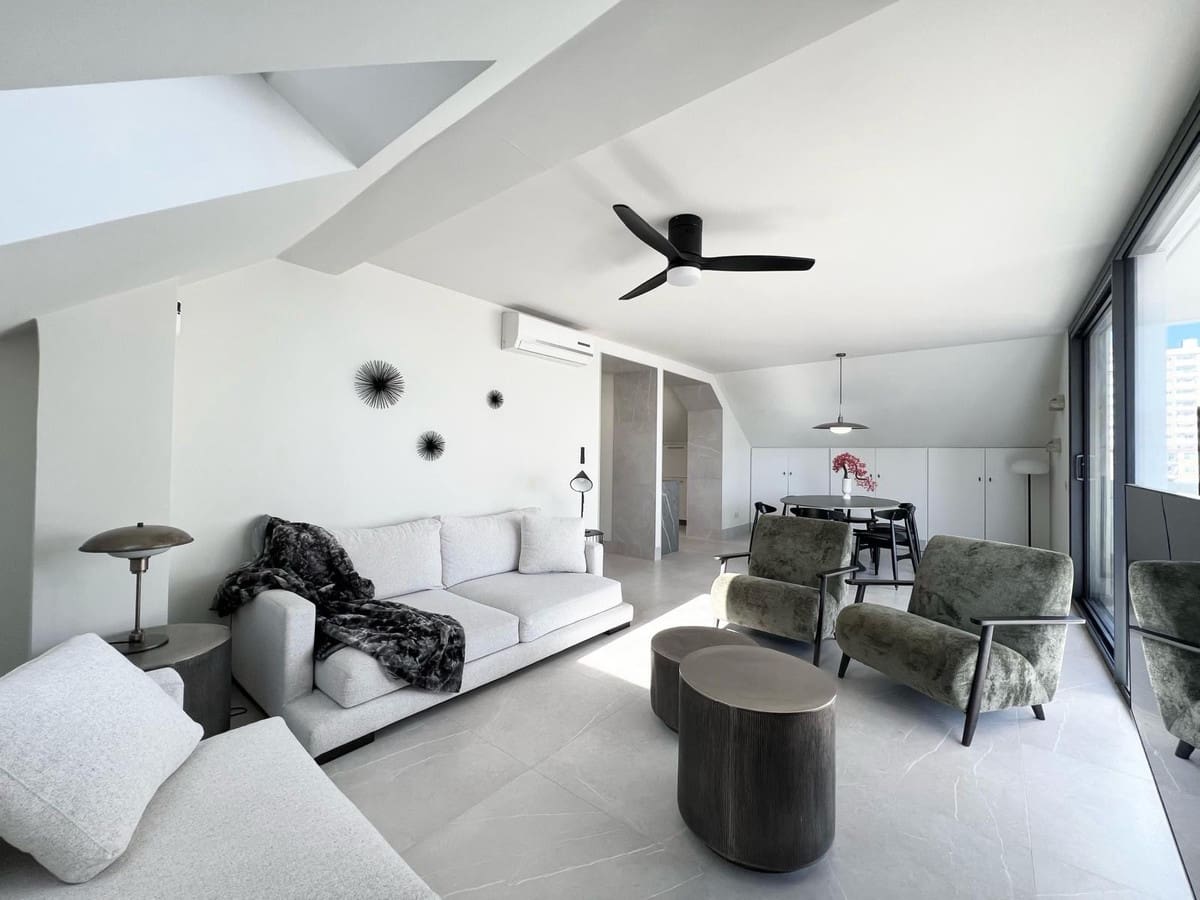 4 makuuhuone Kattohuoneisto myytävänä paikassa Fuengirola mukana uima-altaan - 1 199 000 € (Ref: 9540247)