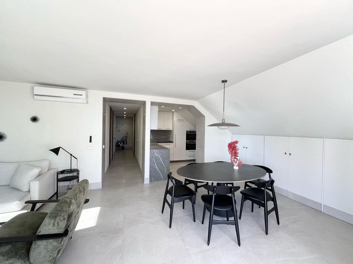 4 makuuhuone Kattohuoneisto myytävänä paikassa Fuengirola mukana uima-altaan - 1 199 000 € (Ref: 9540247)