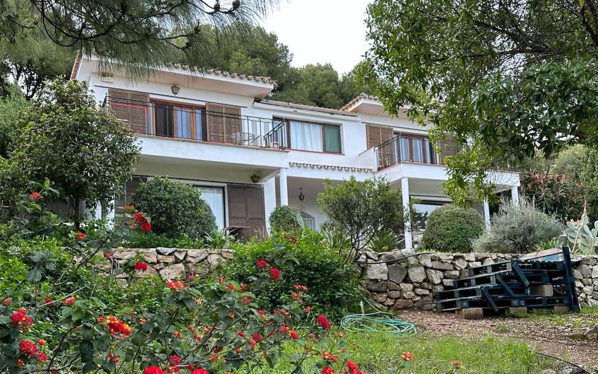 8 Zimmer Villa zu verkaufen in Mijas mit Pool Garage - 1.199.000 € (Ref: 9540248)