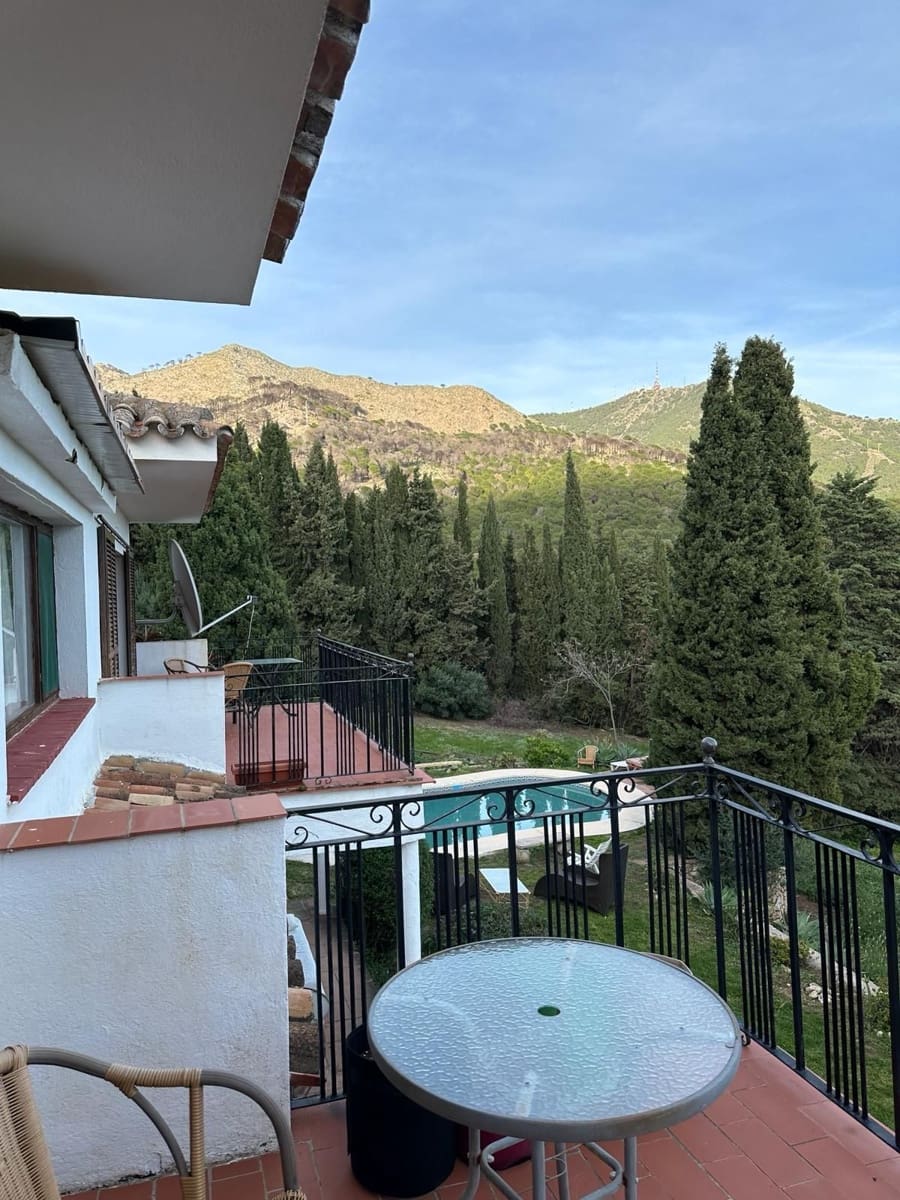 8 Zimmer Villa zu verkaufen in Mijas mit Pool Garage - 1.199.000 € (Ref: 9540248)