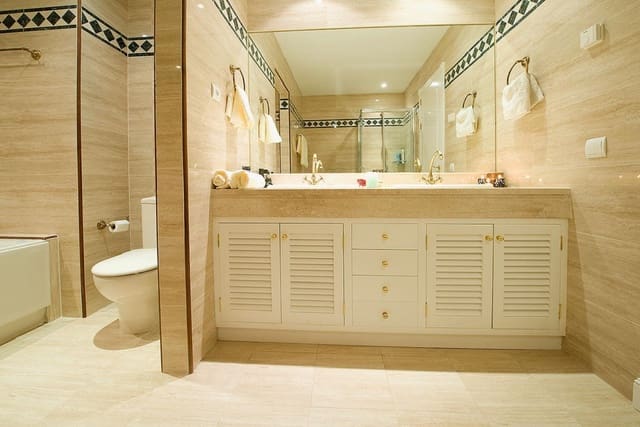 2 soverom Leilighet til salgs i La Dama de Noche - La Alzambra, Marbella med svømmebasseng - € 1 200 000 (Ref: 9540250)