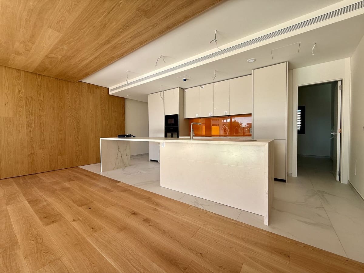 3 slaapkamer Appartement te koop in Benalmadena met zwembad garage - € 1.200.000 (Ref: 9540251)