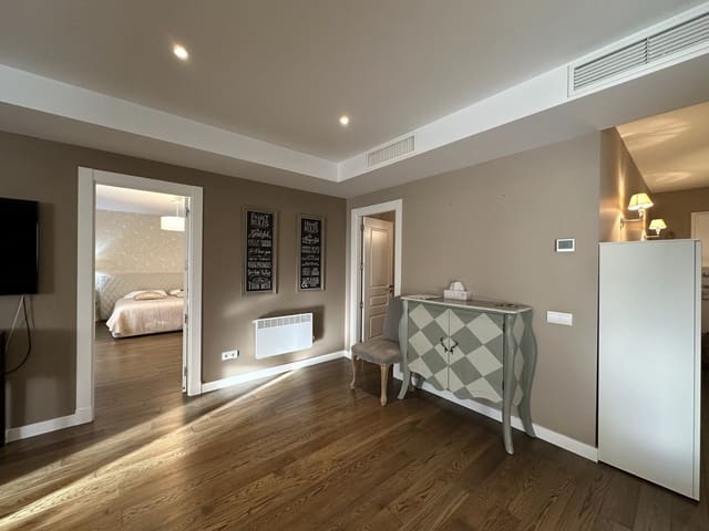 3 soverom Leilighet til salgs i Puerto Banus, Marbella med svømmebasseng - € 1 200 000 (Ref: 9540253)