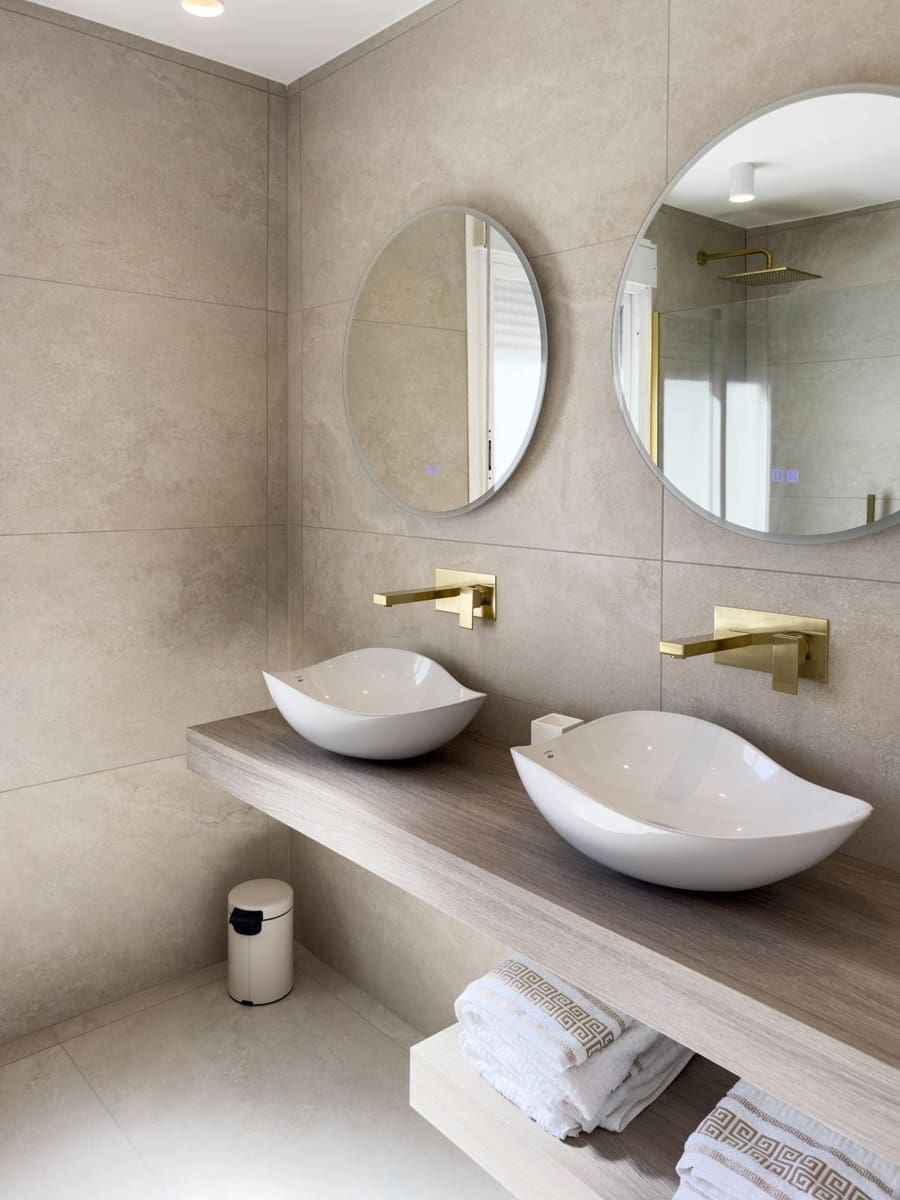 2 slaapkamer Penthouse te koop in Puerto Banus met zwembad - € 1.200.000 (Ref: 9540256)