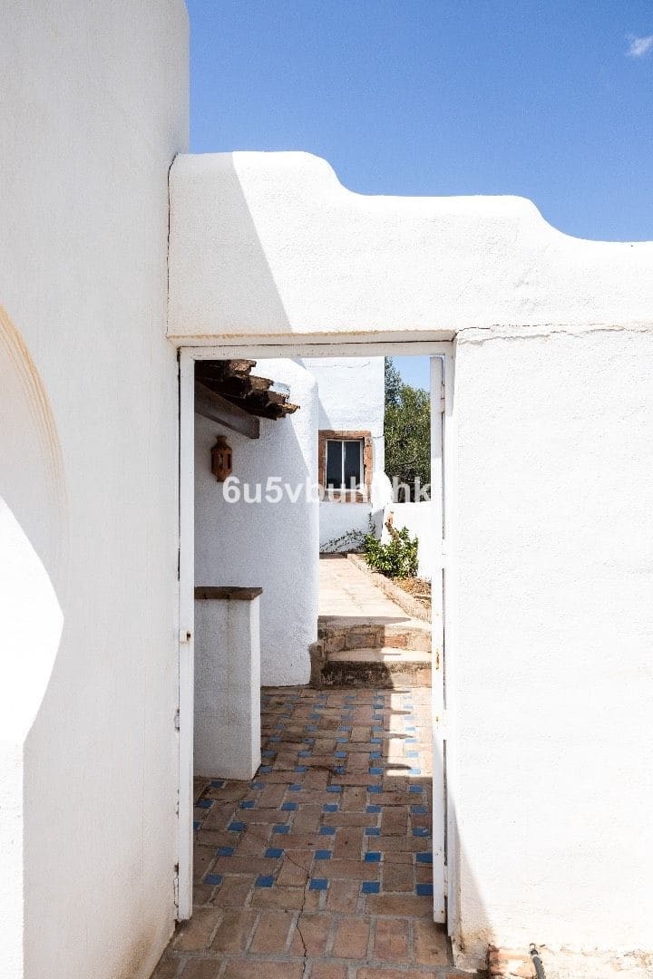 4 Zimmer Villa zu verkaufen in Mijas mit Pool - 1.200.000 € (Ref: 9540261)