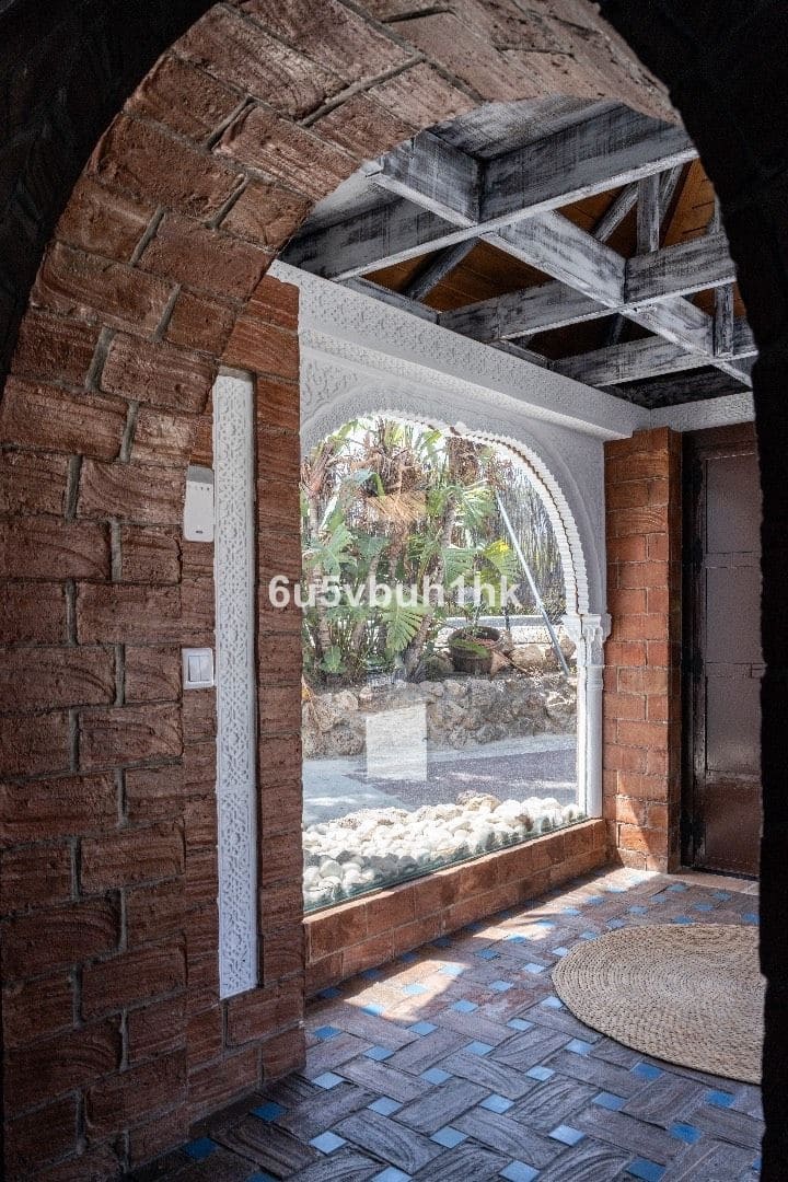 4 Zimmer Villa zu verkaufen in Mijas mit Pool - 1.200.000 € (Ref: 9540261)