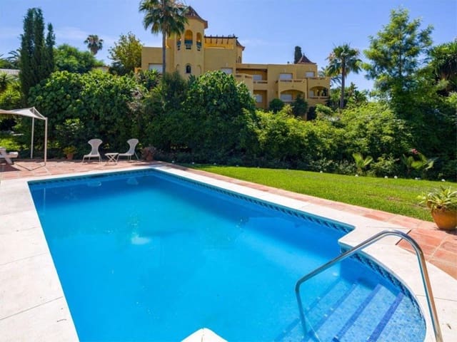 4 camera da letto Villa in vendita in El Rosario, Marbella con piscina - 1.200.000 € (Rif: 9540262)