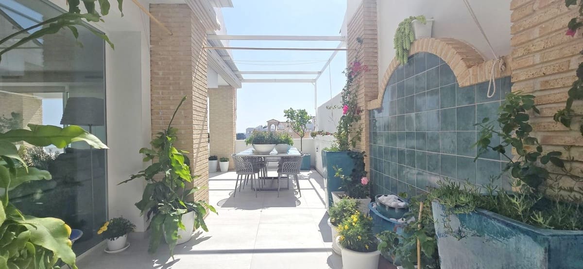 4 soveværelse Villa til salg i Benalmadena med swimmingpool garage - € 1.200.000 (Ref: 9540263)