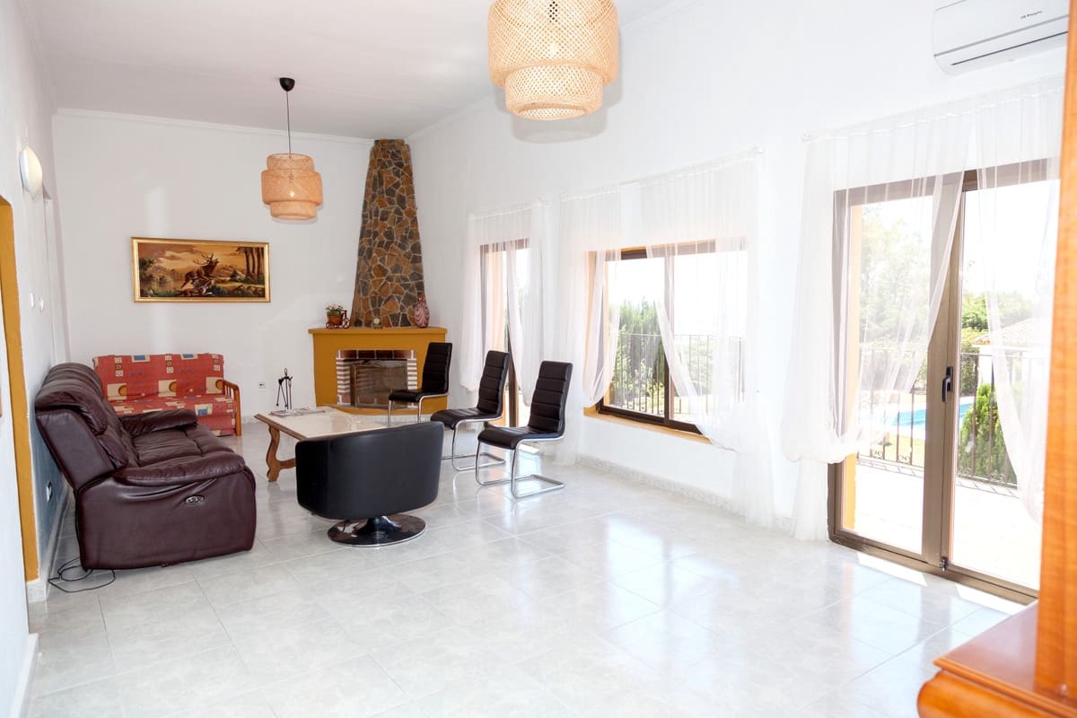 5 soverom Villa til salgs i Mijas med svømmebasseng garasje - € 1 200 000 (Ref: 9540264)