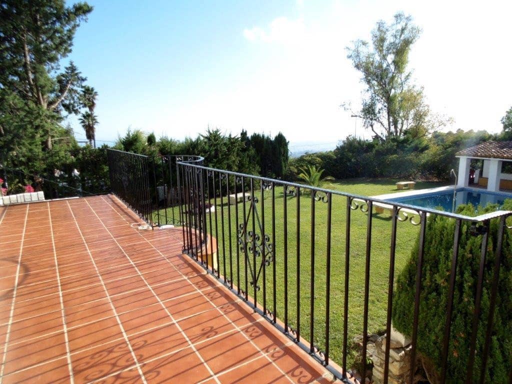 5 soverom Villa til salgs i Mijas med svømmebasseng garasje - € 1 200 000 (Ref: 9540264)
