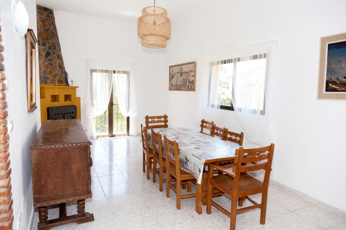 5 soverom Villa til salgs i Mijas med svømmebasseng garasje - € 1 200 000 (Ref: 9540264)