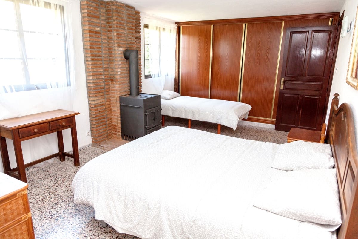 5 soverom Villa til salgs i Mijas med svømmebasseng garasje - € 1 200 000 (Ref: 9540264)