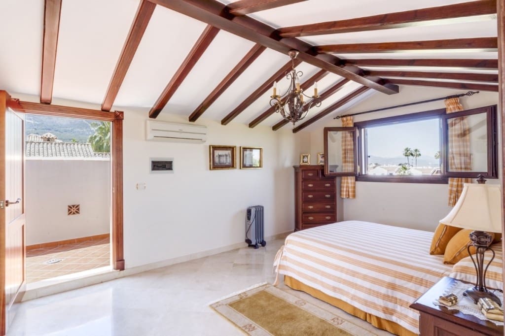 6 soveværelse Villa til salg i Alhaurin el Grande med swimmingpool garage - € 1.200.000 (Ref: 9540267)