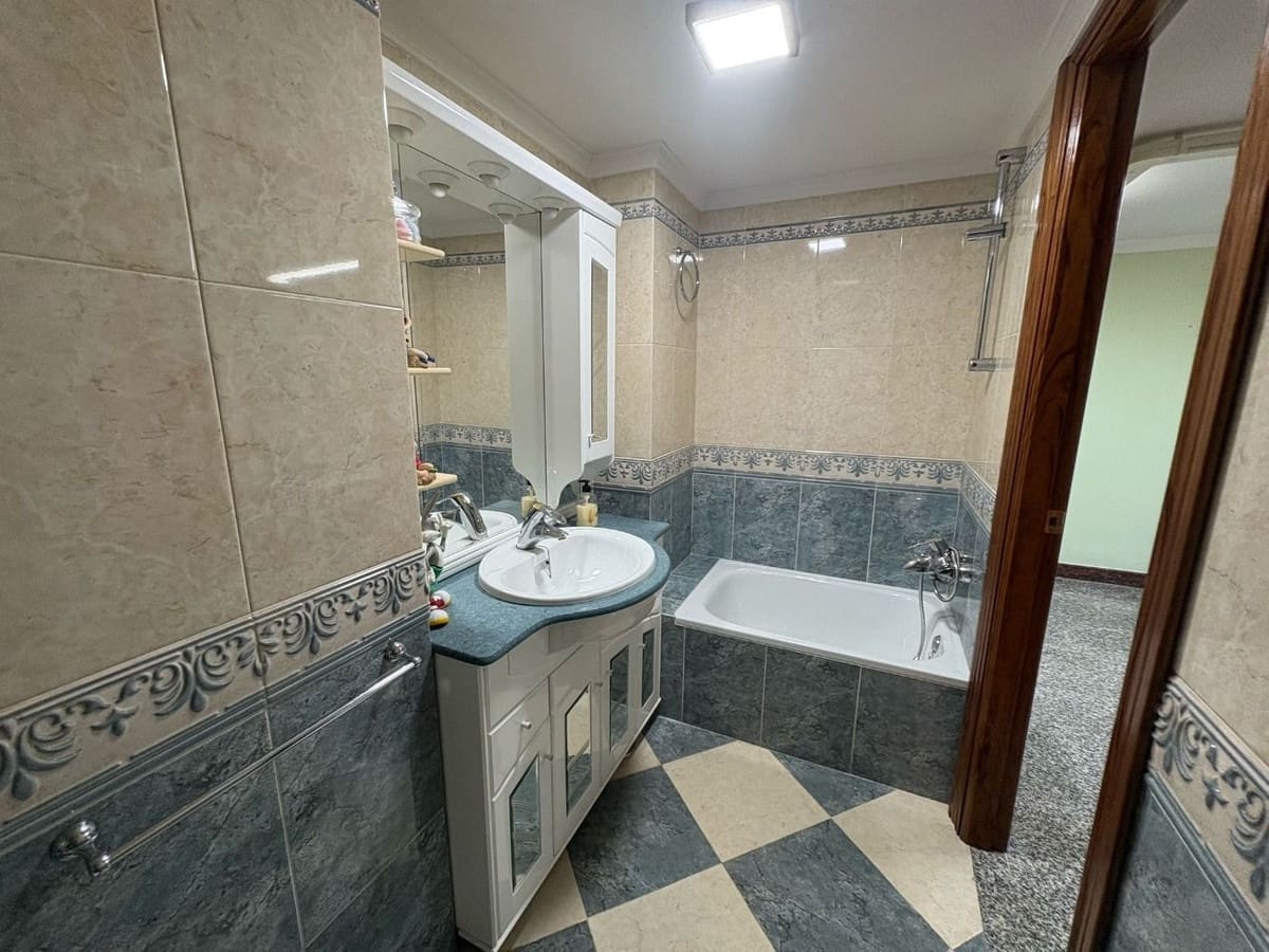 8 camera da letto Villa in vendita in Alhaurin de la Torre con piscina garage - 1.200.000 € (Rif: 9540269)