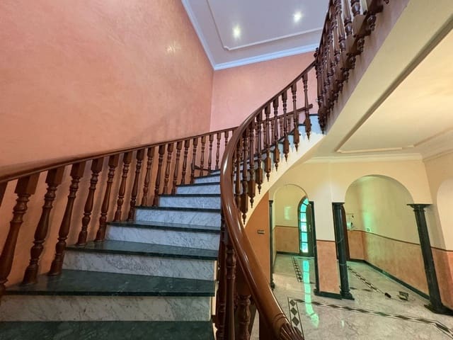 8 soveværelse Villa til salg i Alhaurín de la Torre med swimmingpool garage - € 1.200.000 (Ref: 9540269)