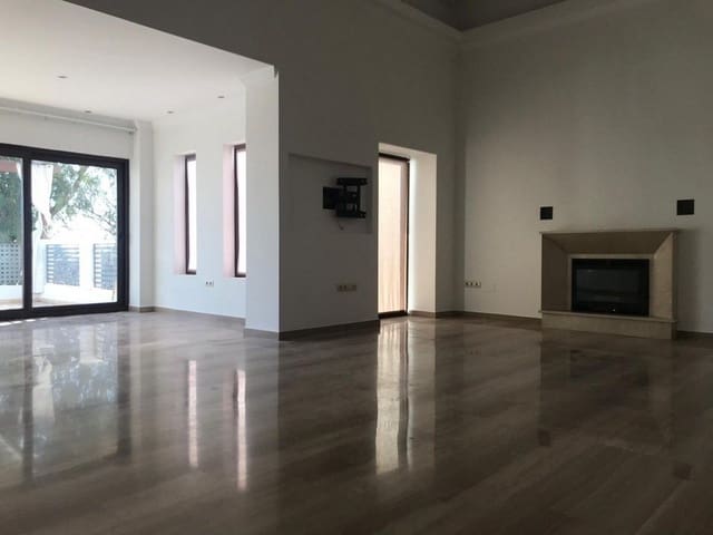 4 makuuhuone Paritalo myytävänä paikassa Montealto - Monterrey, Benalmádena mukana uima-altaan 
autotalli - 1 200 000 € (Ref: 9540271)