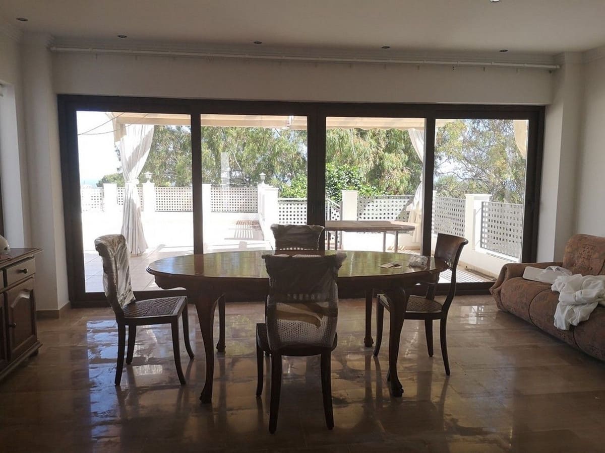 4 makuuhuone Paritalo myytävänä paikassa Benalmadena mukana uima-altaan 
autotalli - 1 200 000 € (Ref: 9540271)