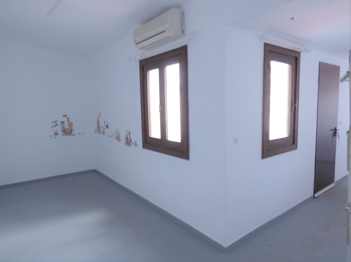 2 bedroom Townhouse for sale in Marbella - € 1,200,000 (Ref: 9540272)