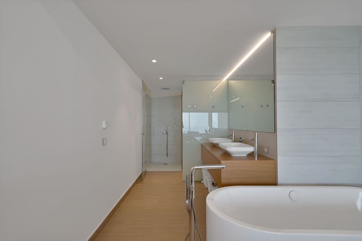 3 camera da letto Attico in vendita in Fuengirola con piscina - 1.249.000 € (Rif: 9540277)