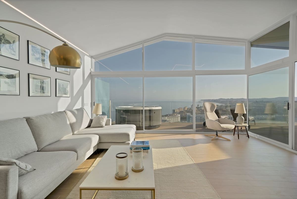 3 camera da letto Attico in vendita in Fuengirola con piscina - 1.249.000 € (Rif: 9540277)