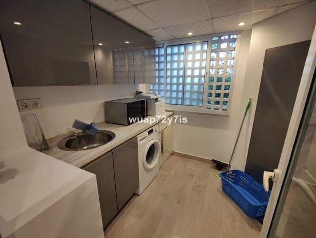 2 soverom Leilighet til salgs i Puerto Banus, Marbella med svømmebasseng - € 1 250 000 (Ref: 9540280)