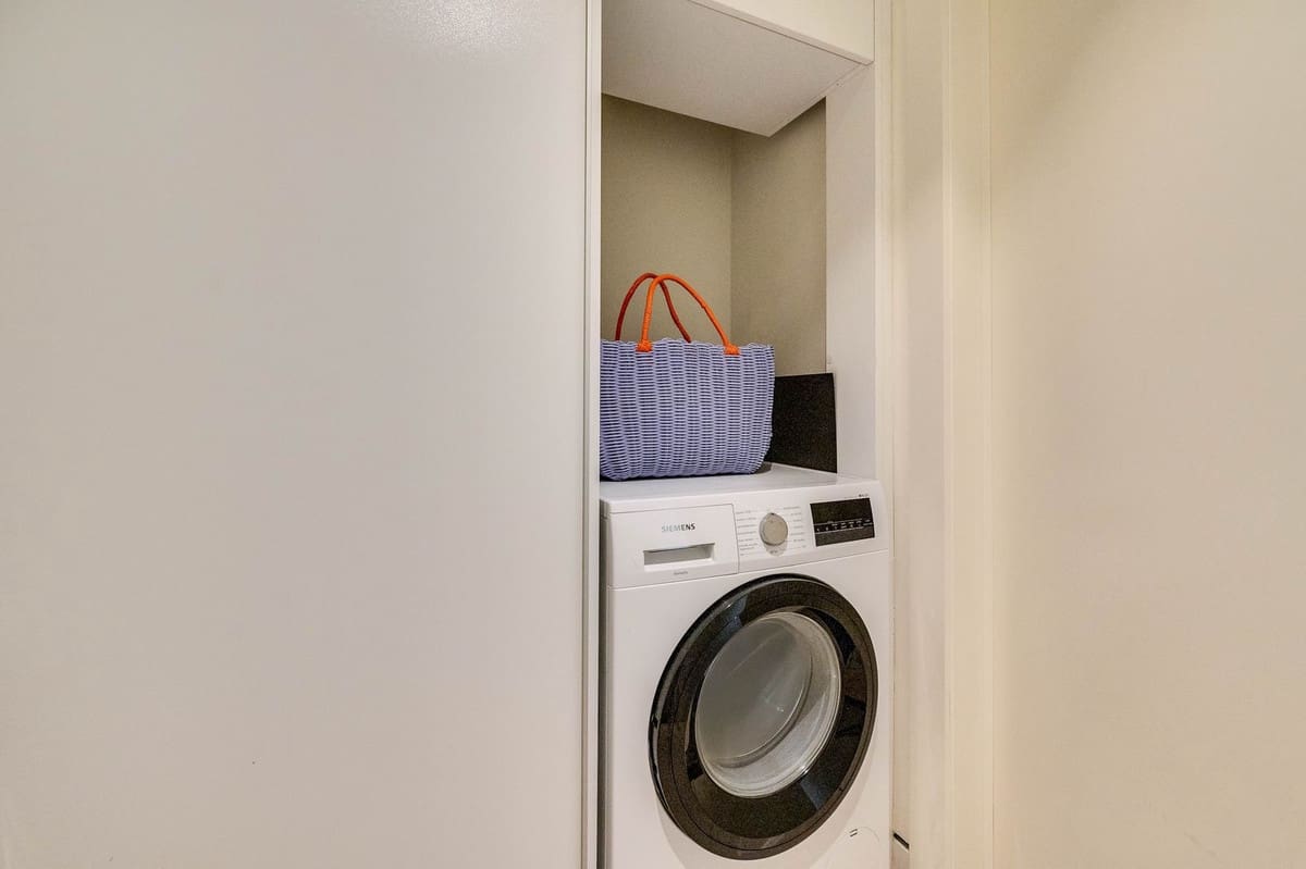 3 quarto Apartamento para venda em Ojen com piscina garagem - 1 250 000 € (Ref: 9540284)