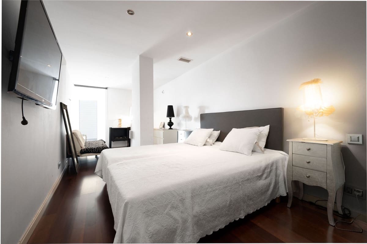 3 quarto Penthouse para venda em Fuengirola com piscina - 1 250 000 € (Ref: 9540288)