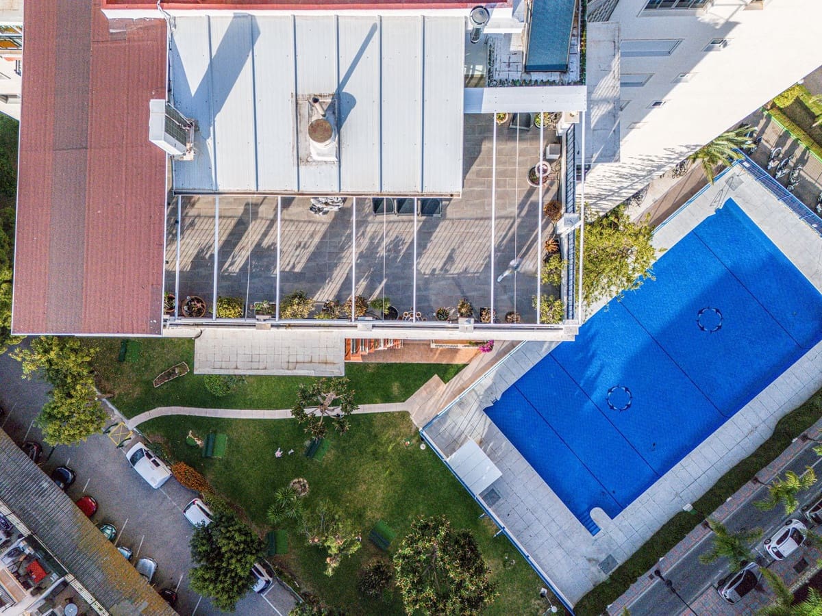 3 quarto Penthouse para venda em Fuengirola com piscina - 1 250 000 € (Ref: 9540288)