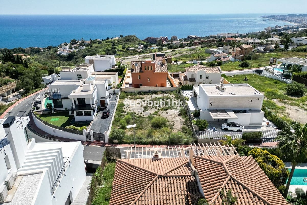3 slaapkamer Villa te koop in Benalmadena met zwembad - € 1.250.000 (Ref: 9540292)