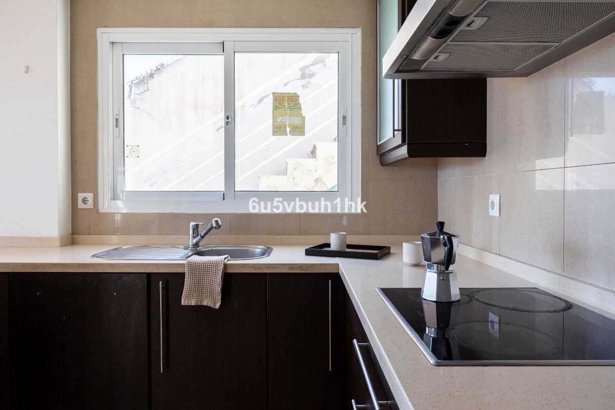 3 slaapkamer Villa te koop in Benalmadena met zwembad - € 1.250.000 (Ref: 9540292)