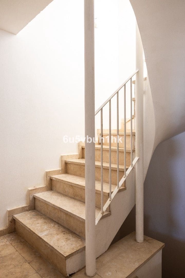 3 slaapkamer Villa te koop in Benalmadena met zwembad - € 1.250.000 (Ref: 9540292)