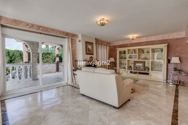 4 camera da letto Villa in vendita in Artola, Marbella con piscina garage - 1.250.000 € (Rif: 9540294)