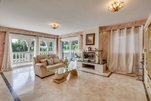 4 camera da letto Villa in vendita in Artola, Marbella con piscina garage - 1.250.000 € (Rif: 9540294)