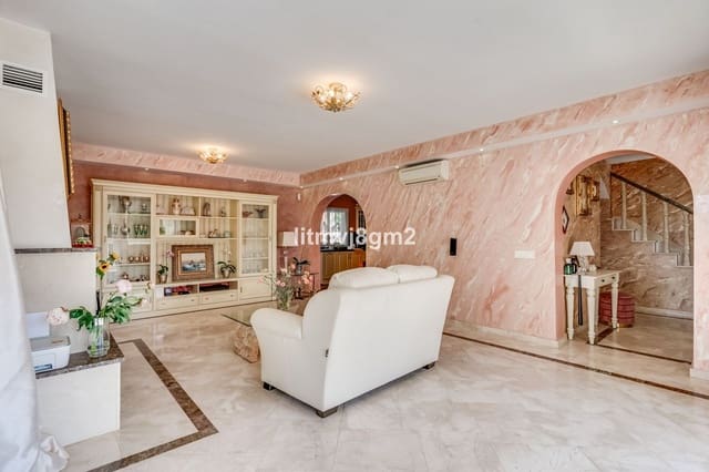 4 camera da letto Villa in vendita in Artola, Marbella con piscina garage - 1.250.000 € (Rif: 9540294)