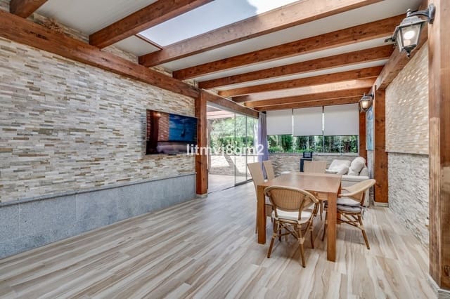 4 camera da letto Villa in vendita in Artola, Marbella con piscina garage - 1.250.000 € (Rif: 9540294)