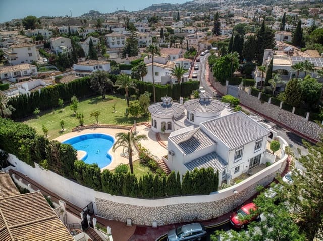 4 soveværelse Villa til salg i Montealto - Monterrey, Benalmádena med swimmingpool - € 1.250.000 (Ref: 9540295)