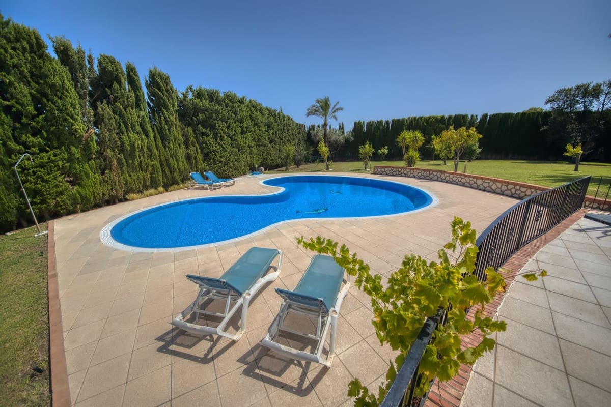 4 soverom Villa til salgs i Benalmadena med svømmebasseng - € 1 250 000 (Ref: 9540295)