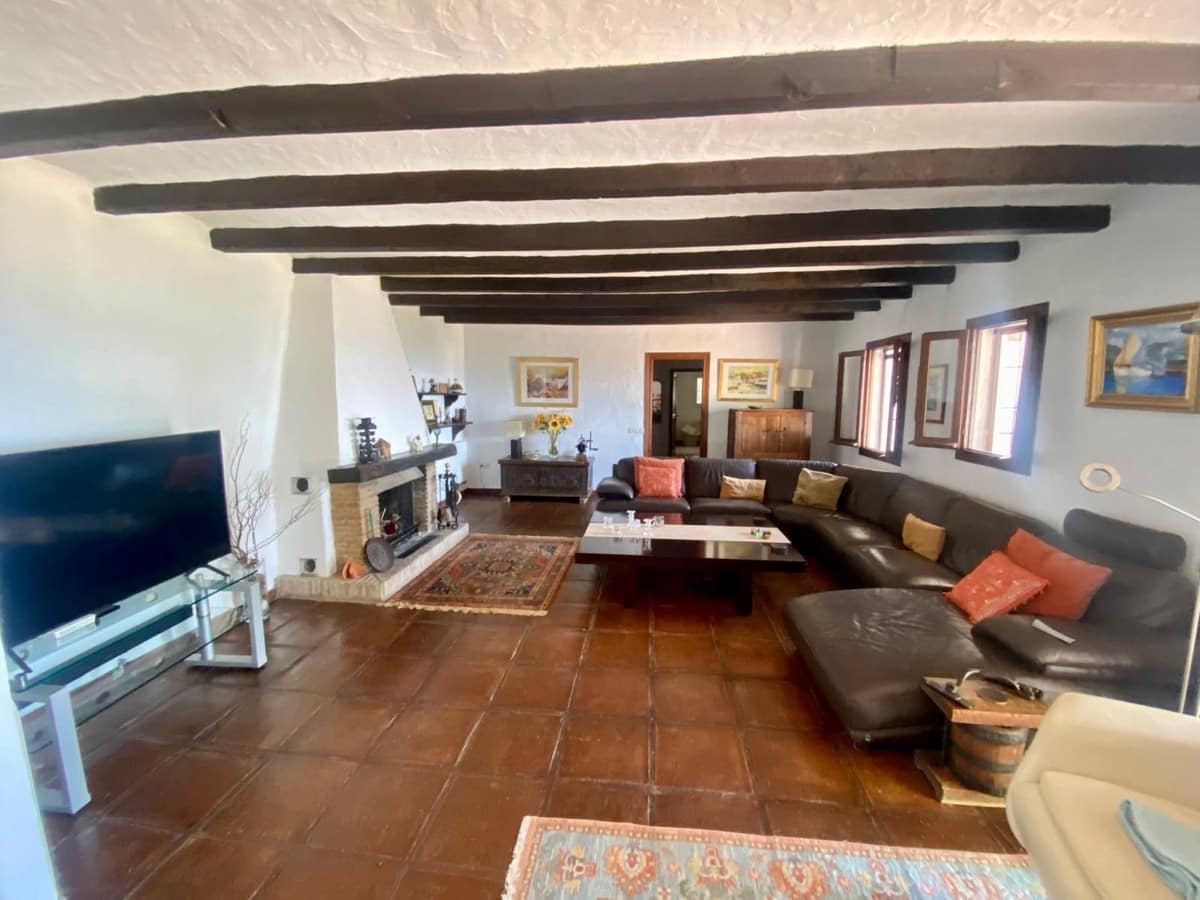 5 soverom Villa til salgs i Mijas med svømmebasseng garasje - € 1 150 000 (Ref: 9540298)