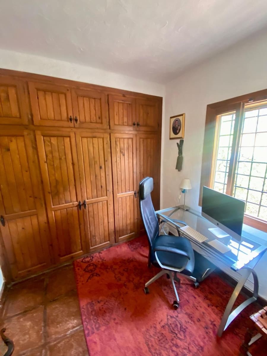 5 soverom Villa til salgs i Mijas med svømmebasseng garasje - € 1 150 000 (Ref: 9540298)