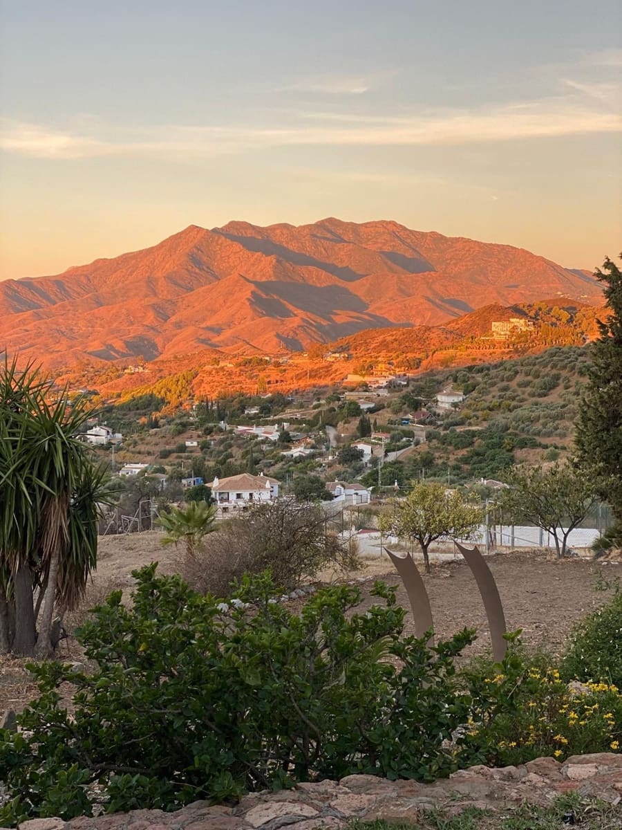 5 soverom Villa til salgs i Mijas med svømmebasseng garasje - € 1 150 000 (Ref: 9540298)