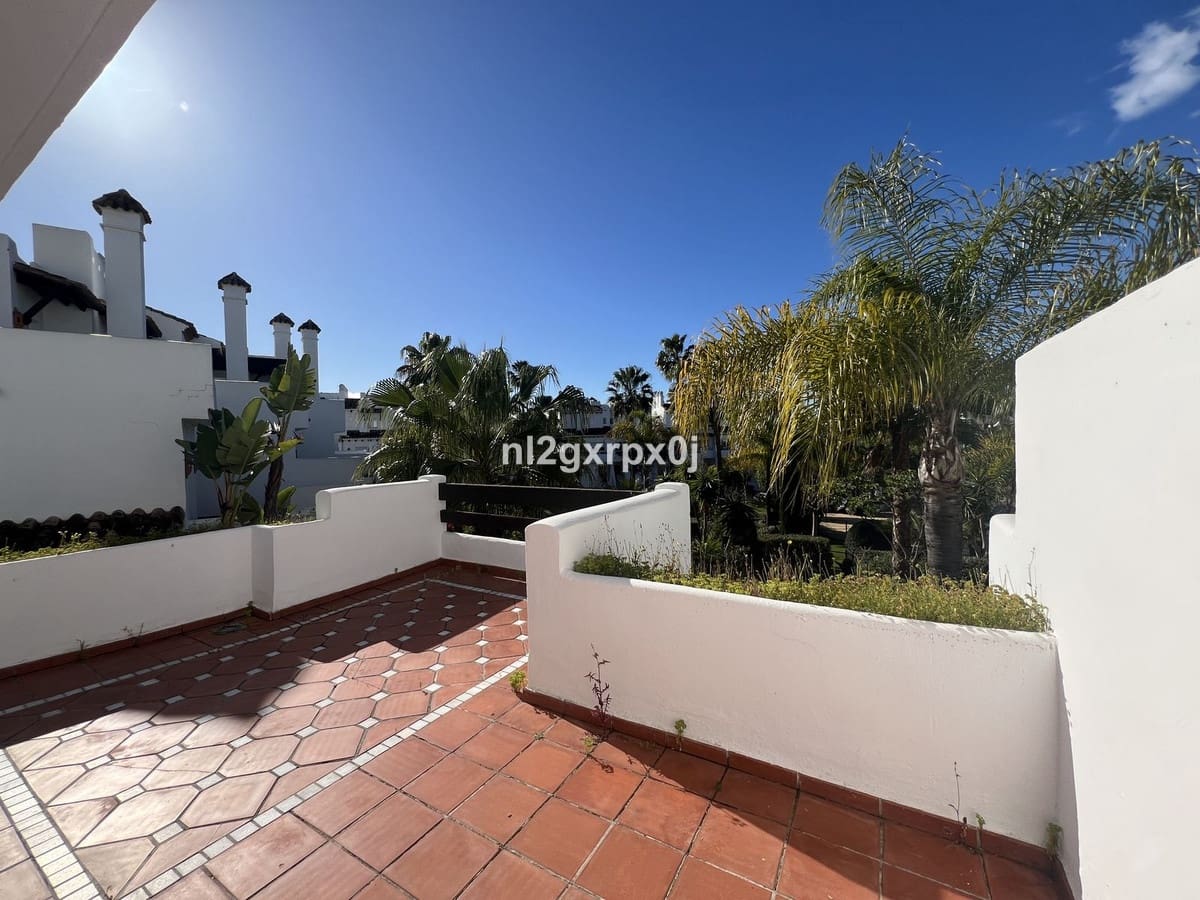 3 makuuhuone Paritalo myytävänä paikassa Costalita mukana uima-altaan 
autotalli - 1 250 000 € (Ref: 9540300)